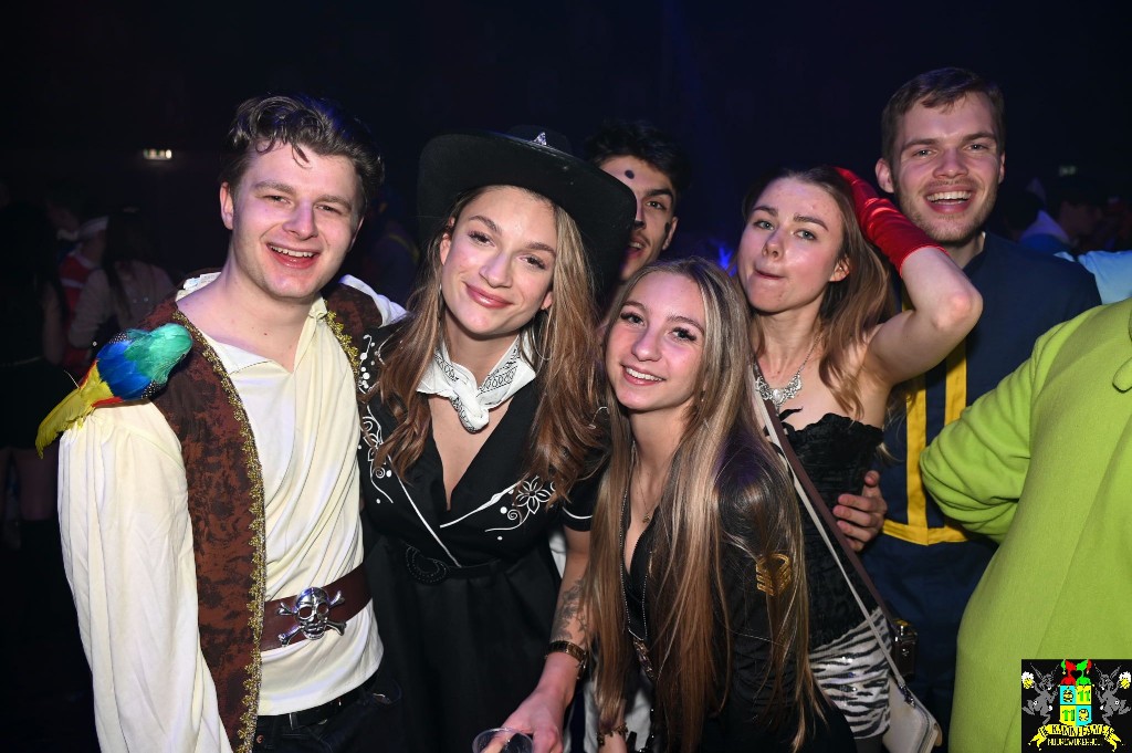 ../Images/Zaterdagavond carnaval 2026 144.jpg